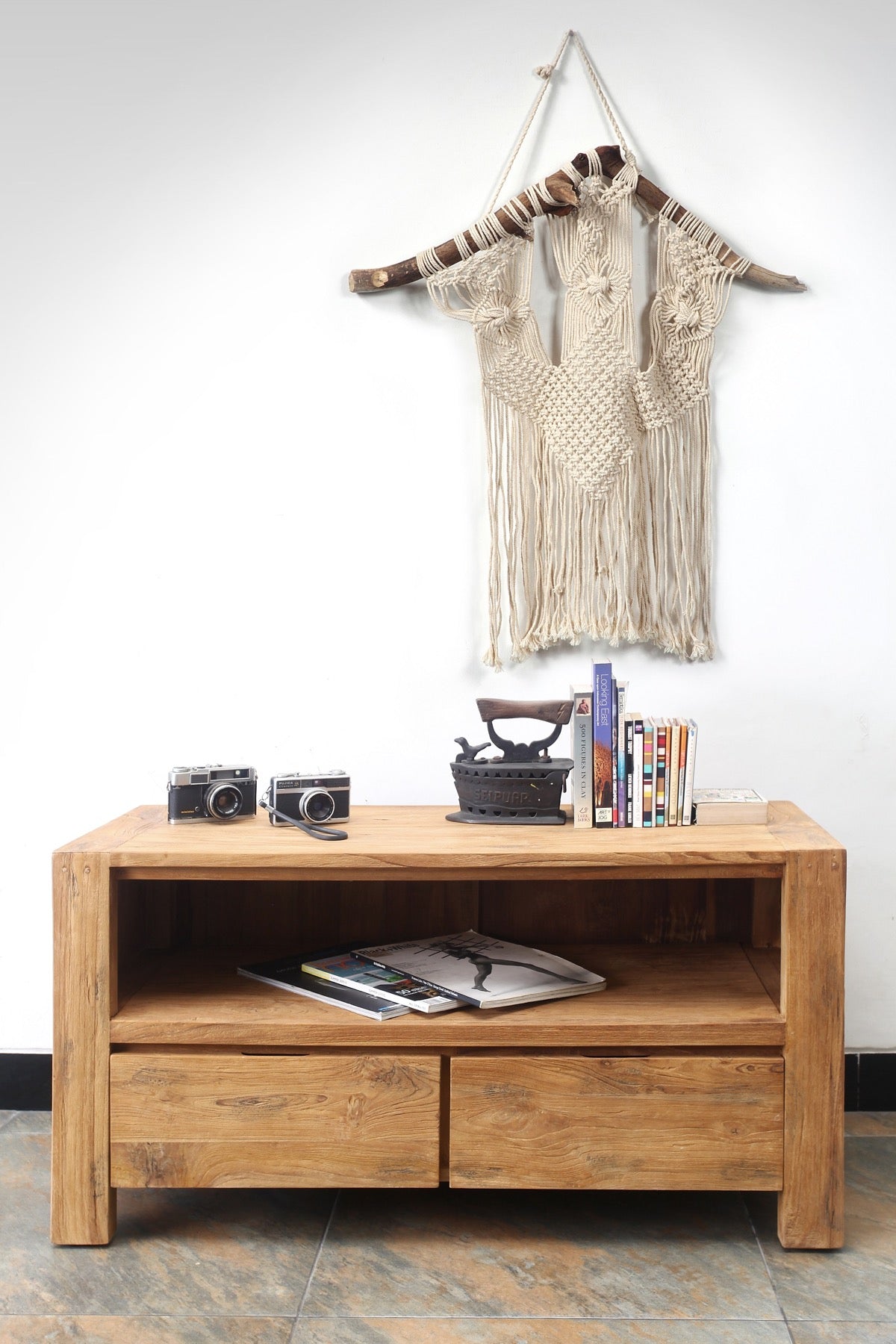 Country Plasma Table 2 Drawers