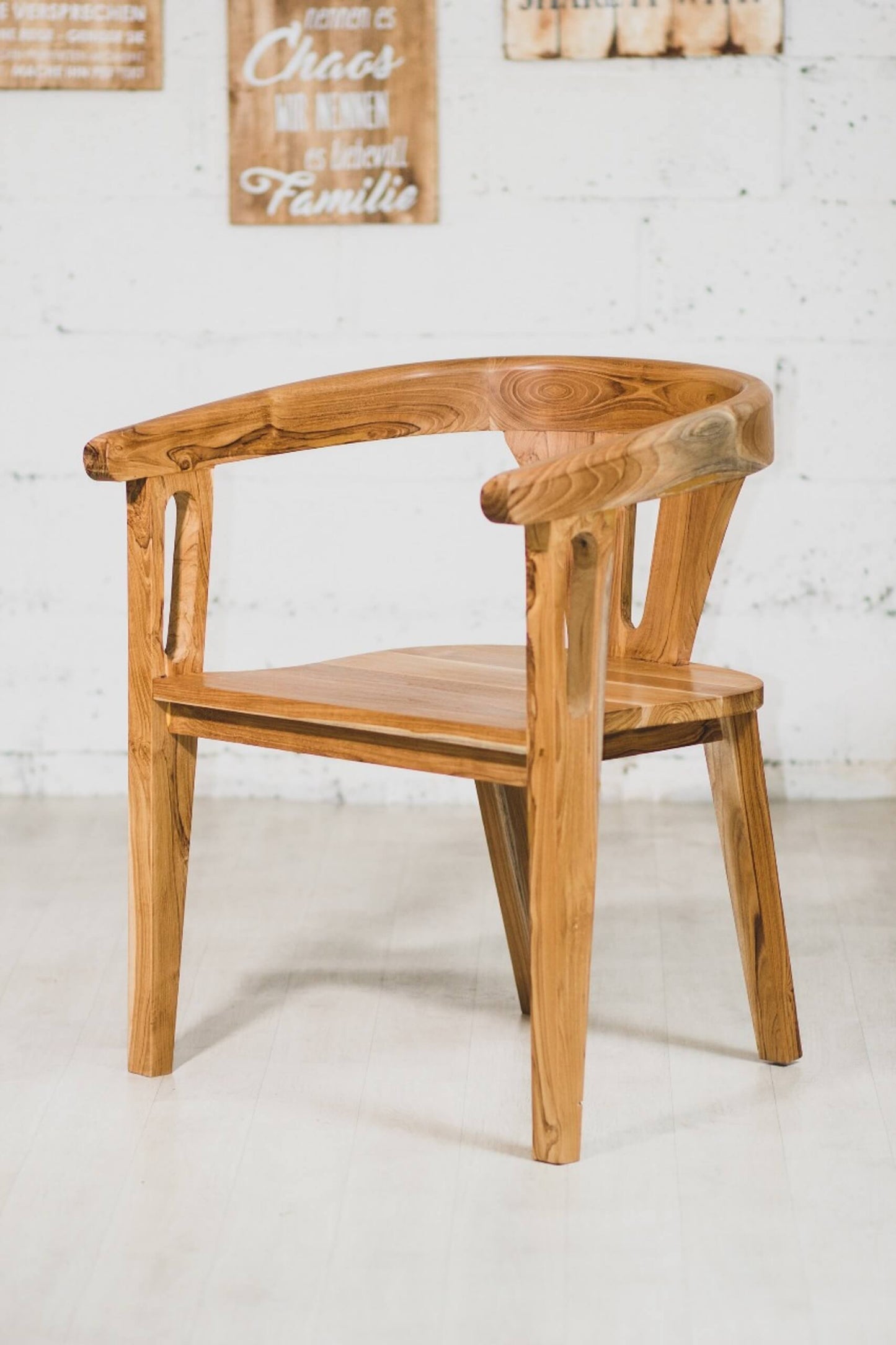 Agustino Arm Chair Without Cushion