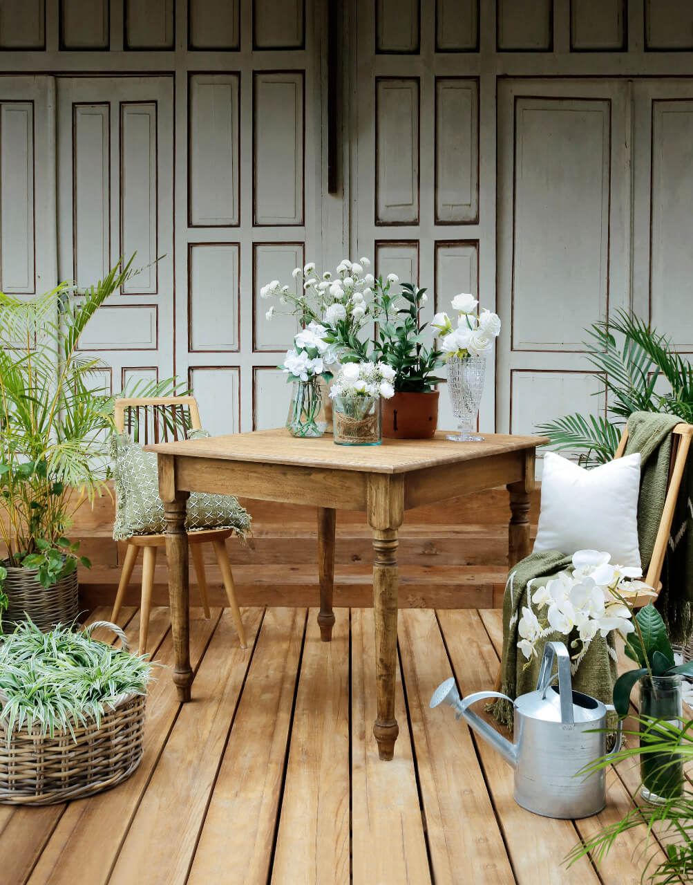 Mahakam Square Dining Table - Kd