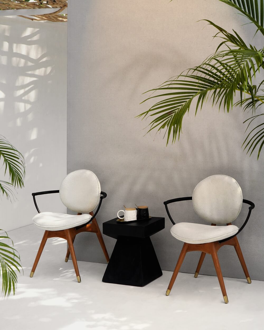 Leonardo Armchair
