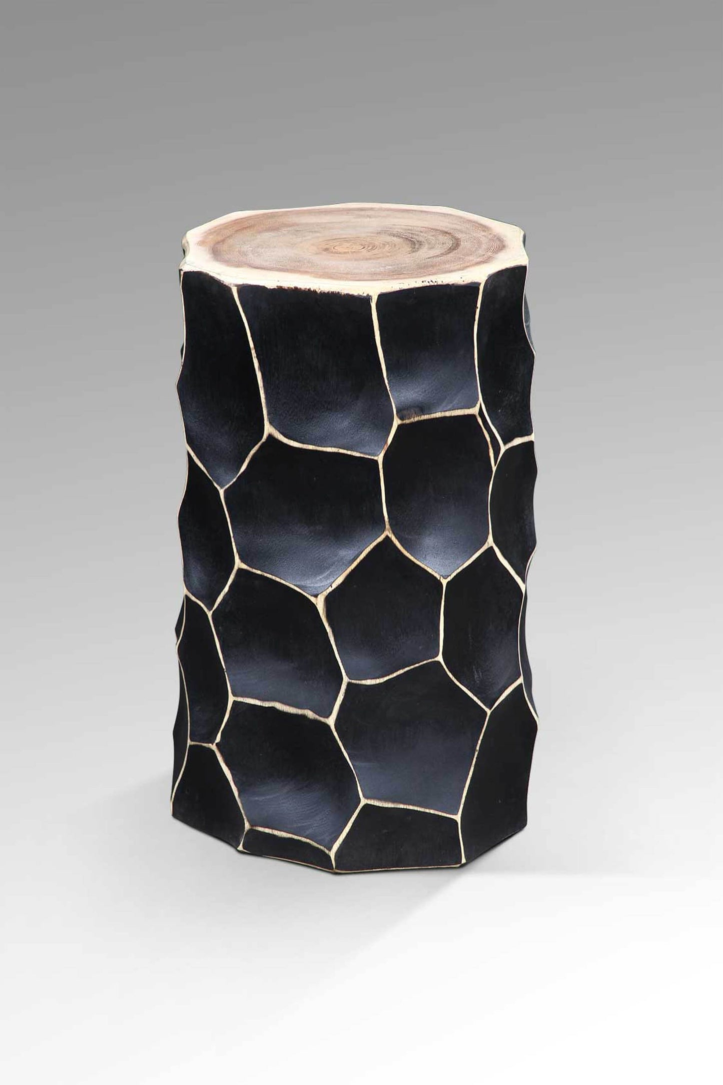 Bali Furniture – Hanna Stool – The Hanna Stool offers a calm, collected