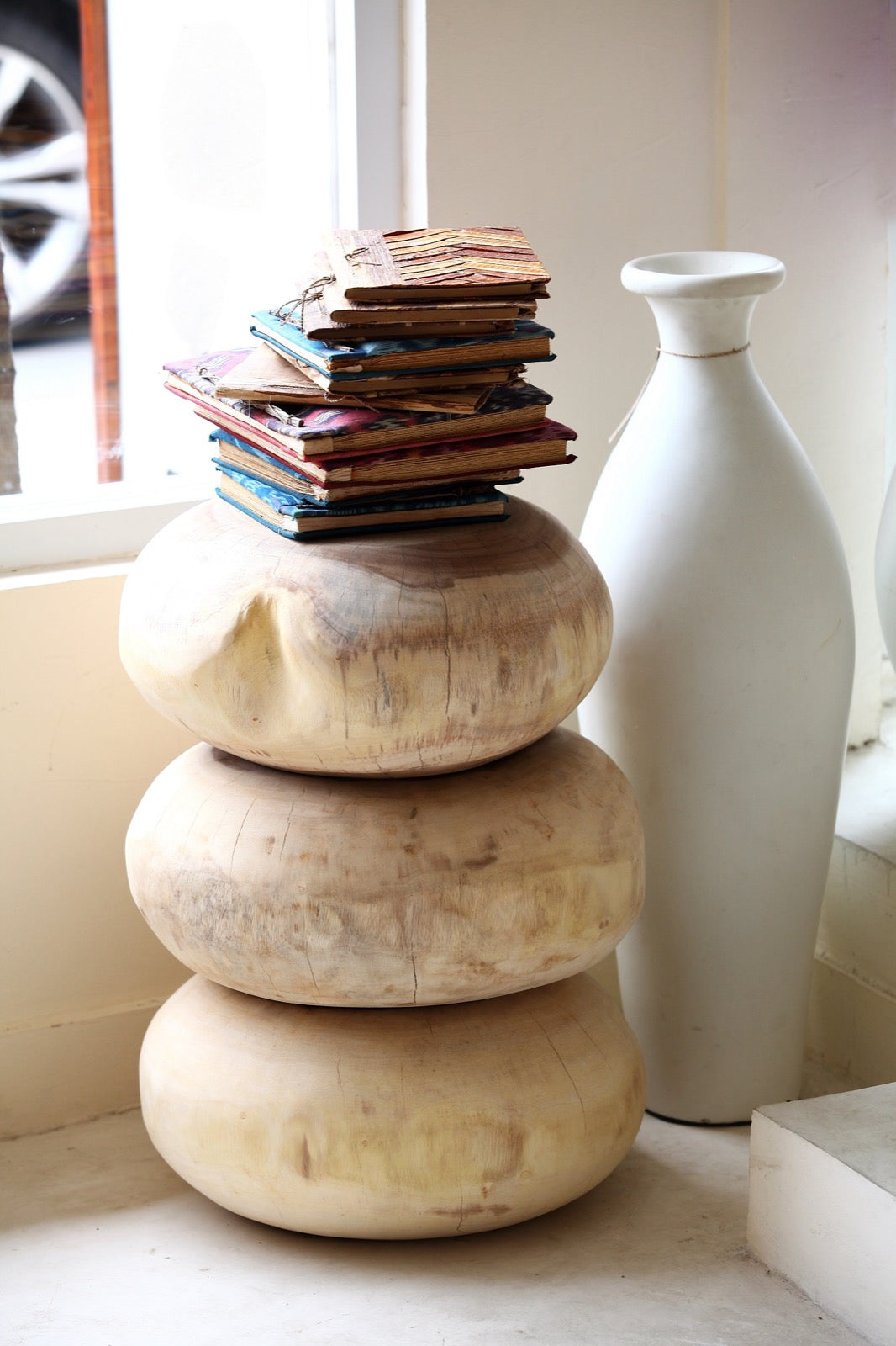 Suar wood stool Lasmi – boho furniture handcrafted in Bali by BaliSouk