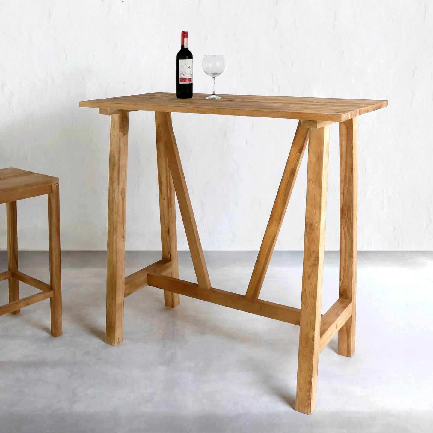 Bali Furniture – Malmo Bar Table – The Malmo Bar Table offers a calm, colle