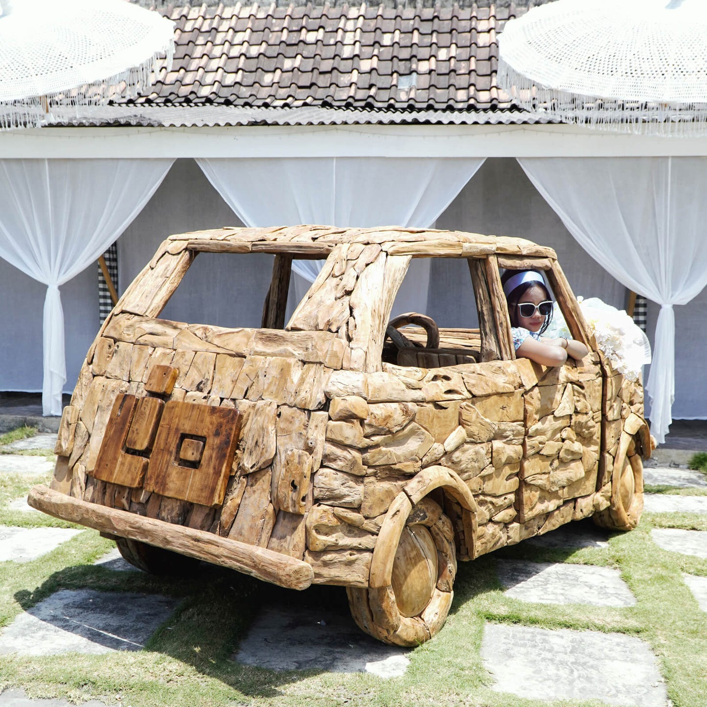 Antique Car Deco With Lio Name