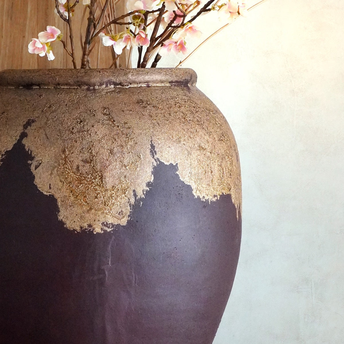 Bali Furniture – Delima Vase Small