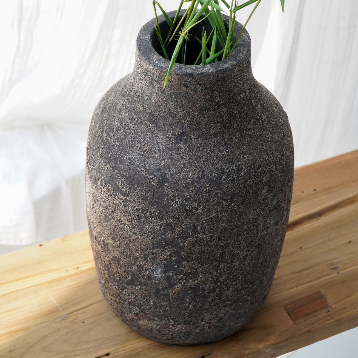 Hanny – natural materials vase, boho decor from Bali