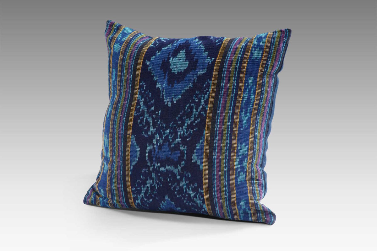 Toraja Pillow