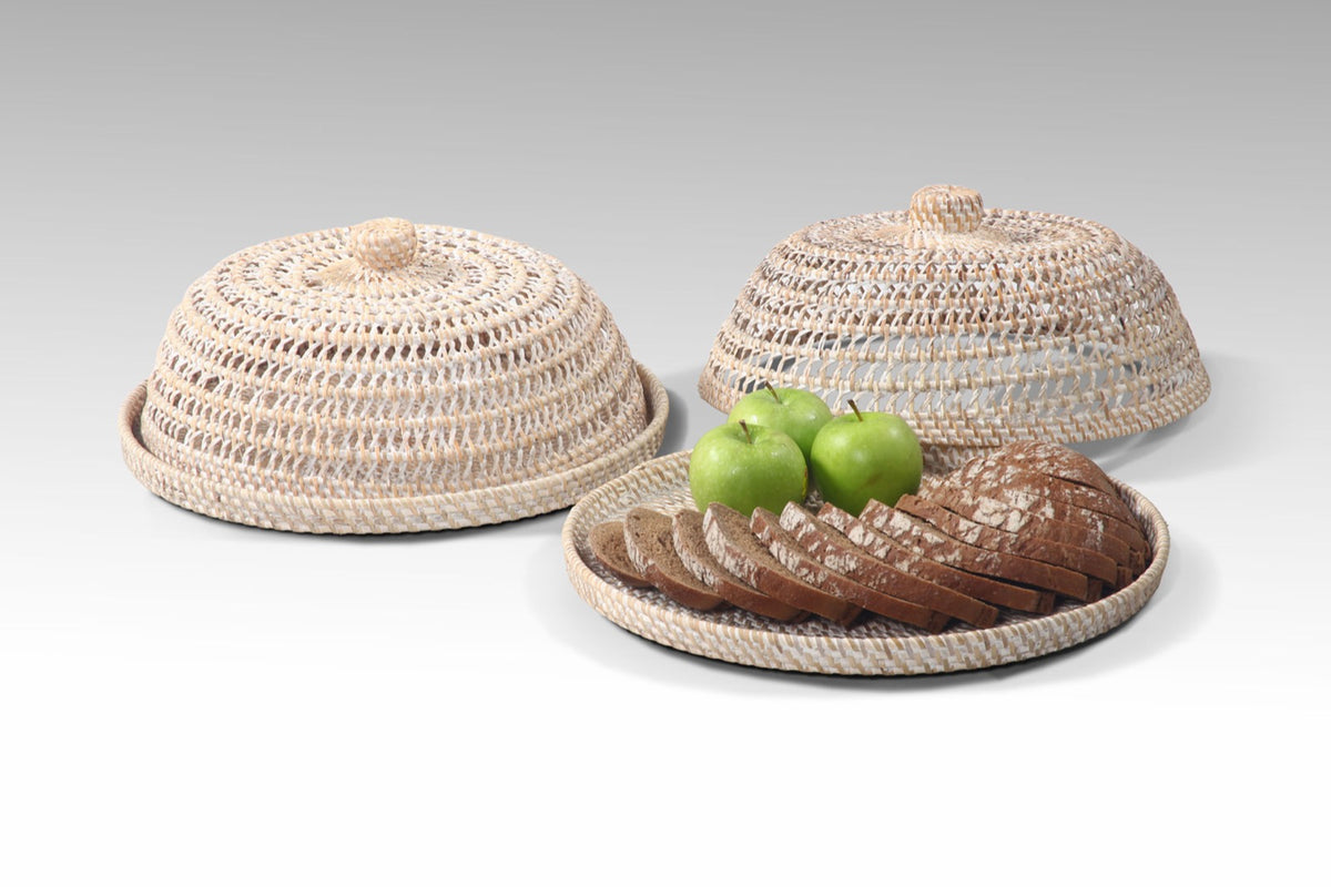 Cake Plate With Cap