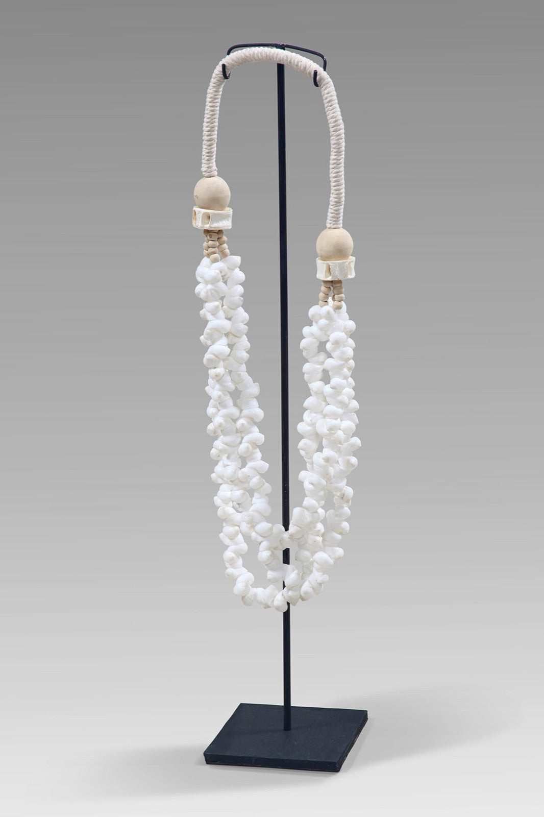 Gayo Necklace decorative stand, boho decor handmade by Balinese artisans