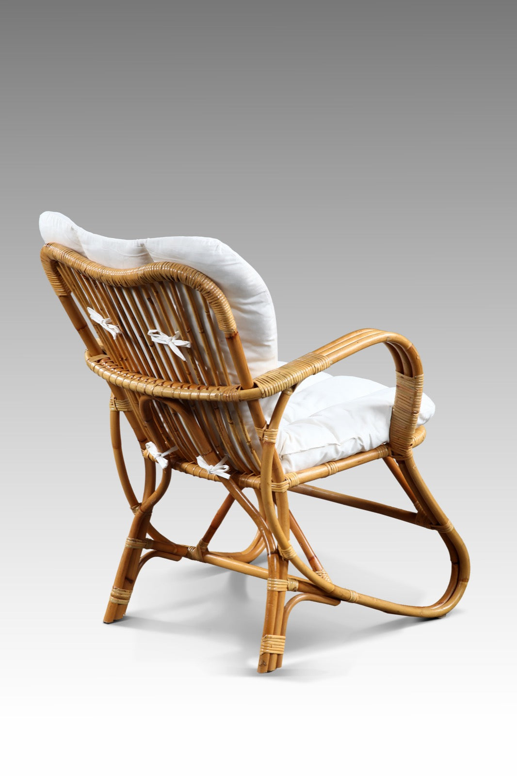 Swam – natural materials chair, boho furniture from Bali