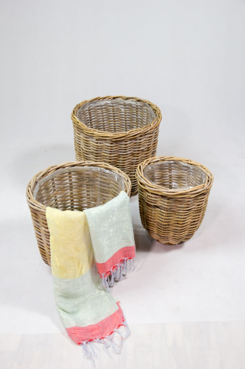 Rattan planter Verona – boho decor, handwoven and handmade in Bali
