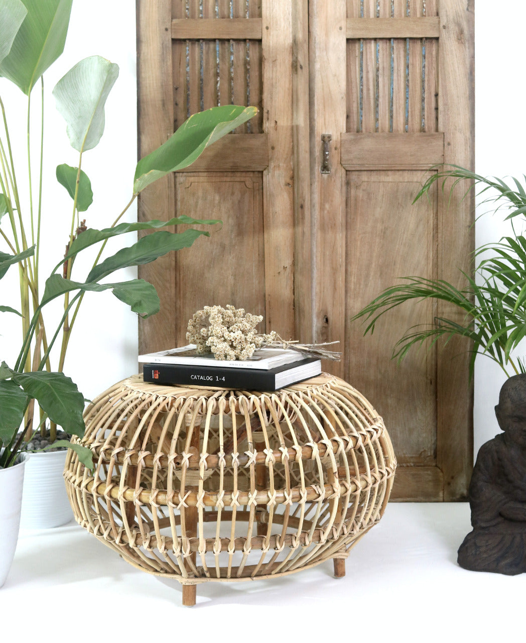 Toba coffee table in natural materials – handmade boho furniture from Bali
