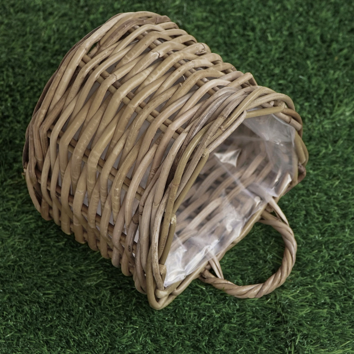 Aster basket by BaliSouk – boho decor made in Bali