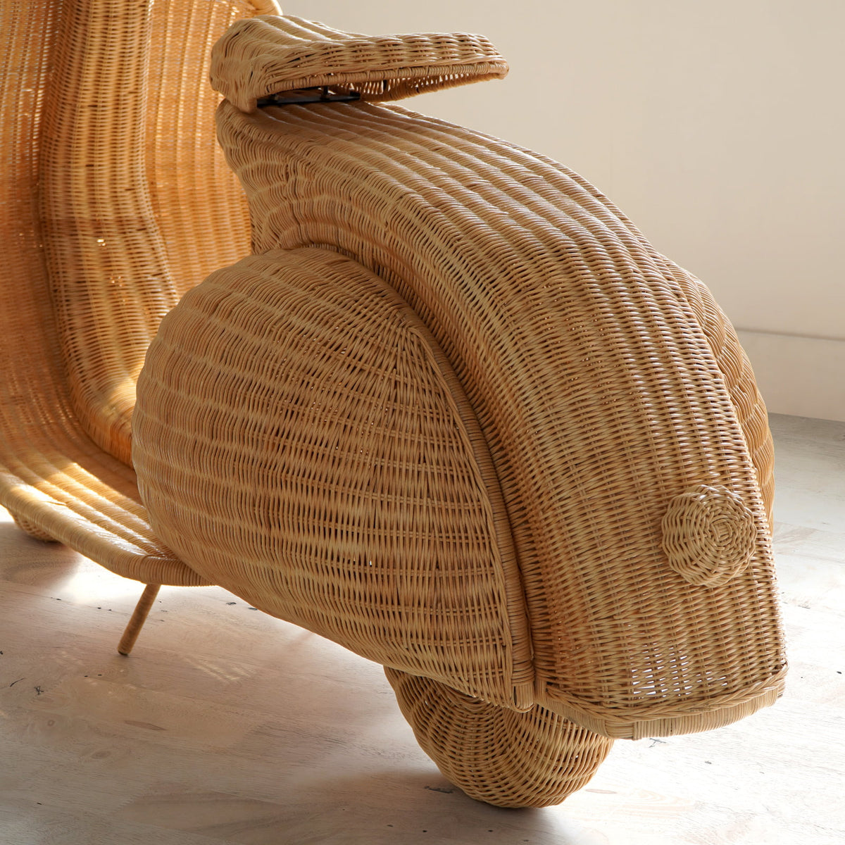 rattan decor Vespa – boho decor handcrafted in Bali by BaliSouk (view 3)