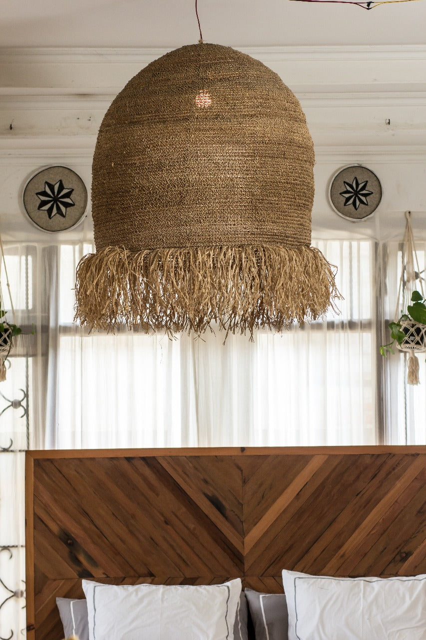 Handmade water hyacinth pendant lamp – the Kubu-Kubu, boho decor made in Bali