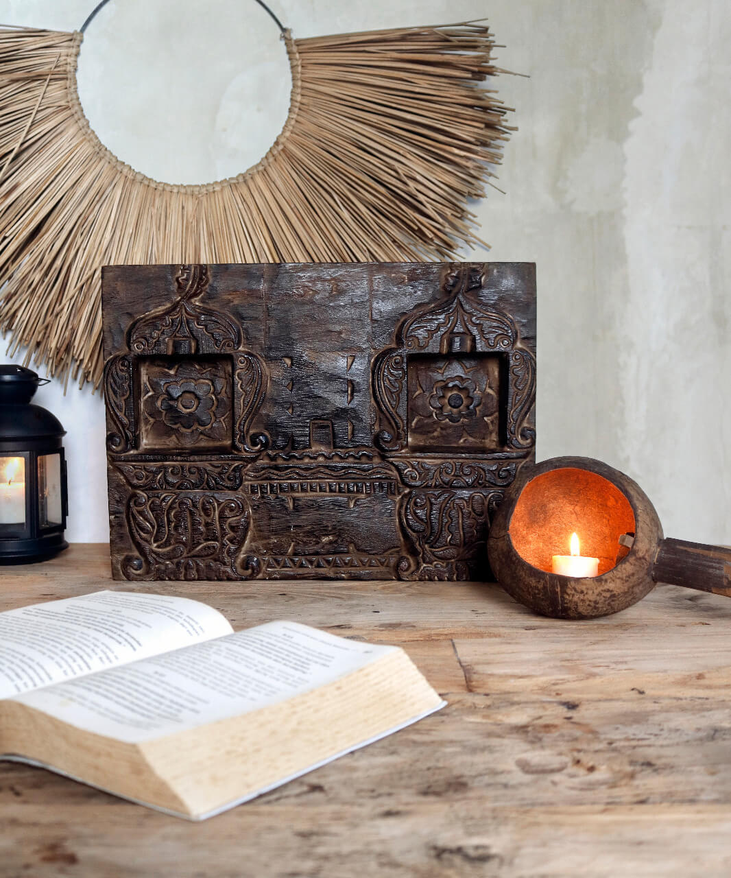 Rohit Candle Holder Carving