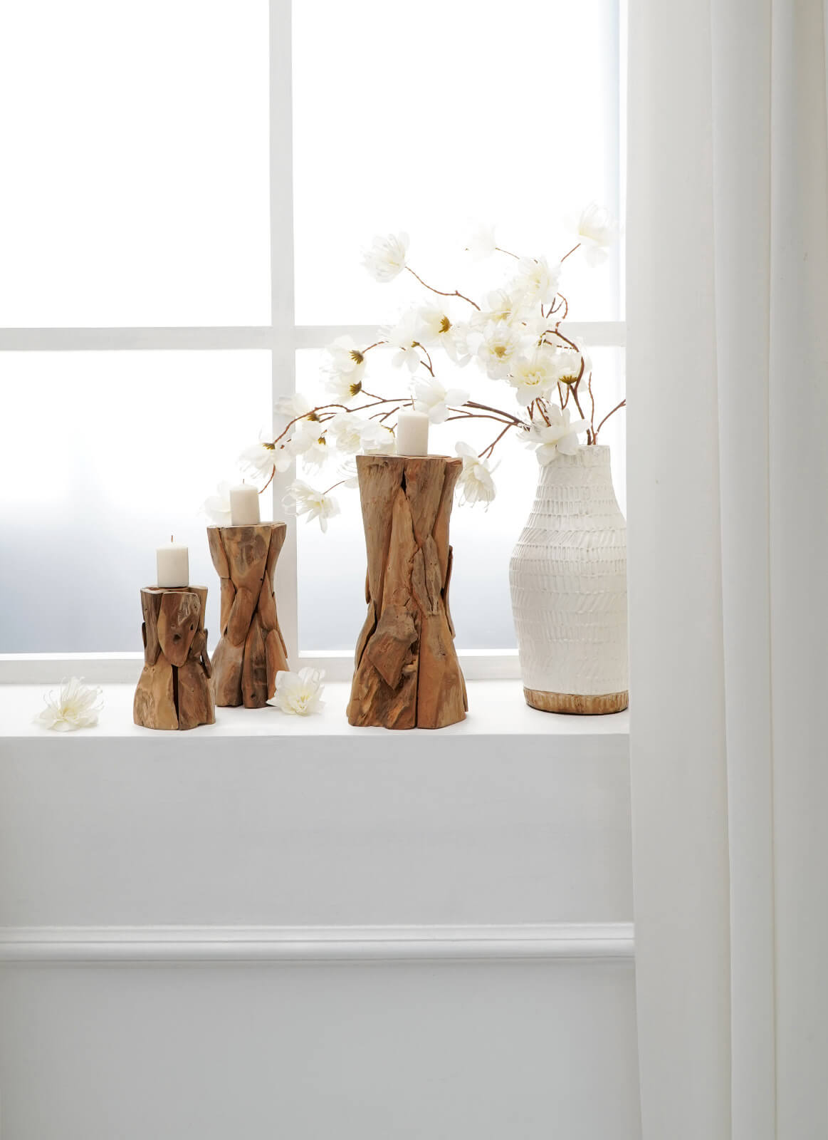 Dayton Candle Holder Set Of Three