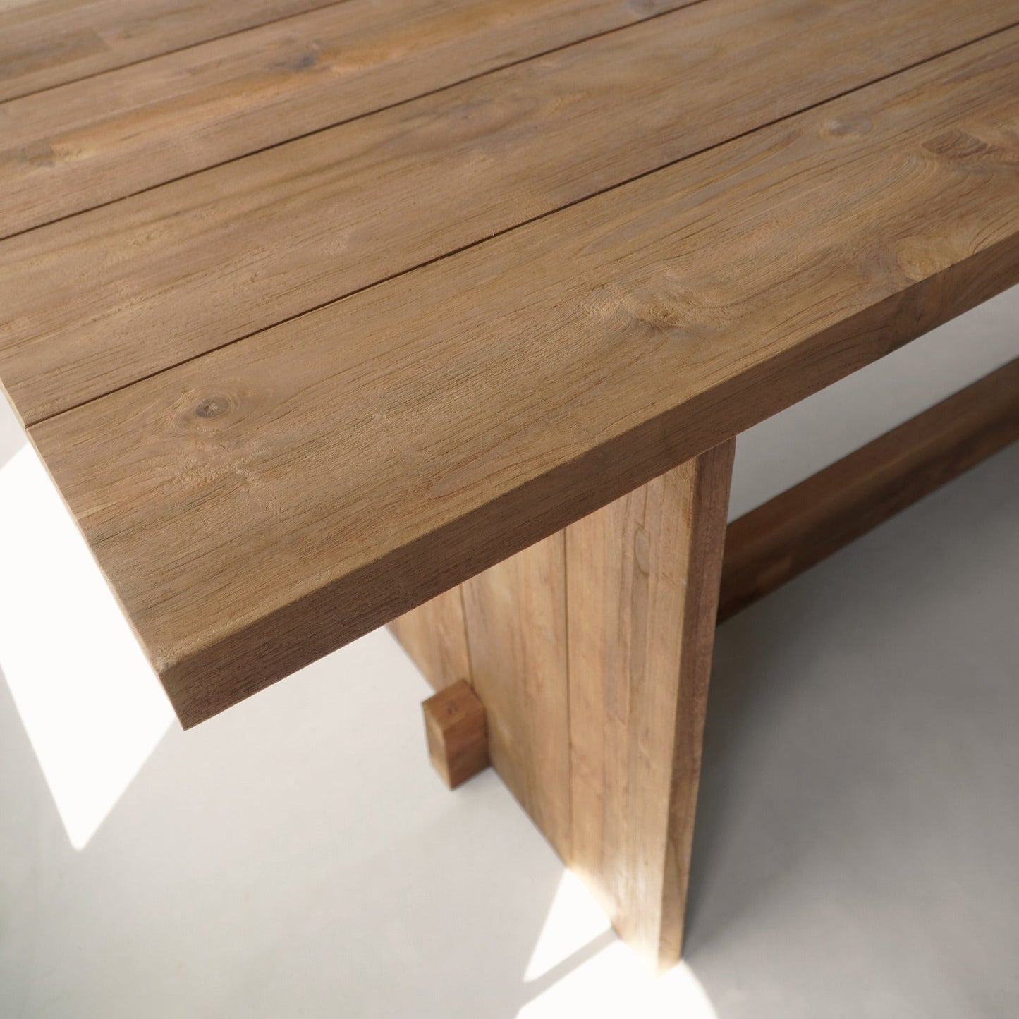 Bali Furniture – Thomas Bar Table