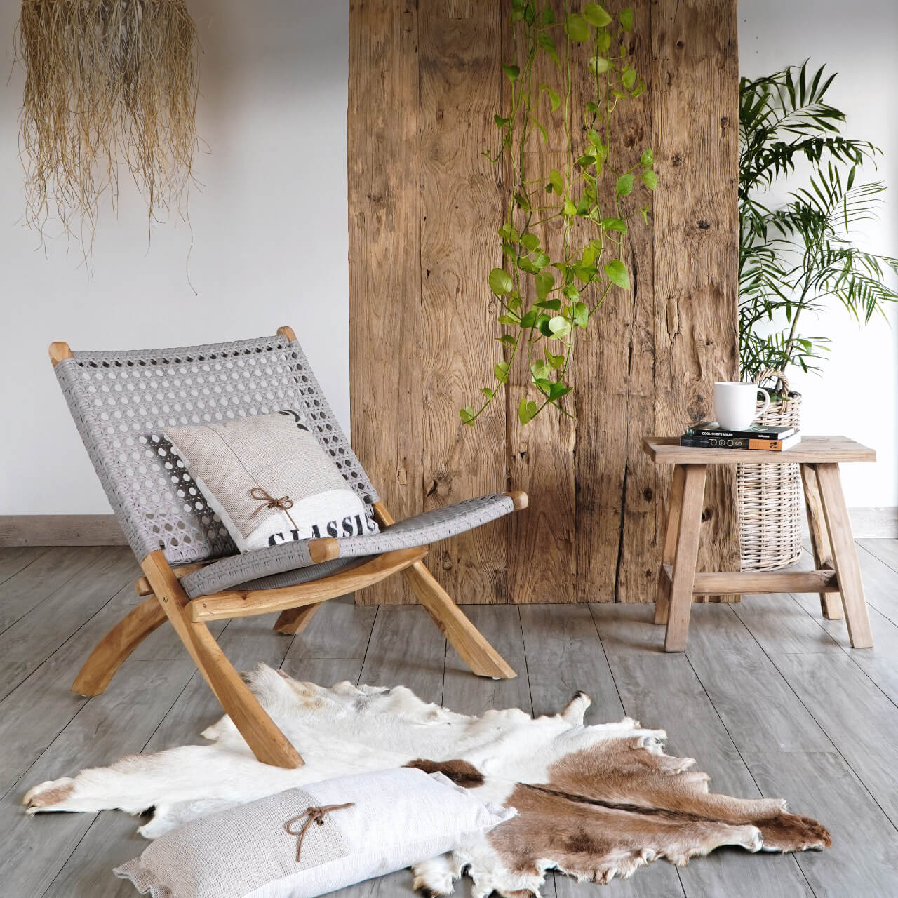 Bali Furniture – Denise Folding Chair Without Cushion – The Denise Folding Chair Without Cushion