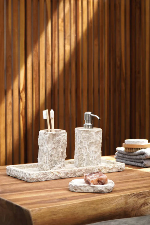 Handcrafted items in sets from Bali – natural materials – BaliSouk