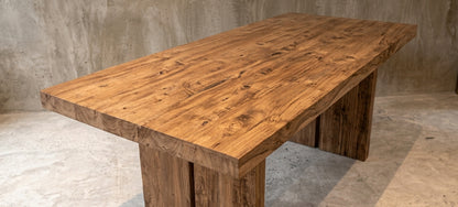 Teak dining table Raja – boho furniture handcrafted in Bali by BaliSouk (vue 19)
