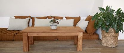 Teak coffee table Justin – boho furniture handcrafted in Bali by BaliSouk (vue 2)