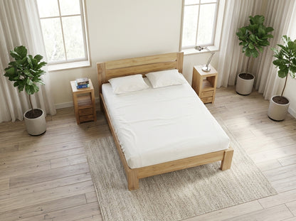 Teak bed Eli – boho furniture handcrafted in Bali by BaliSouk (vue 6)