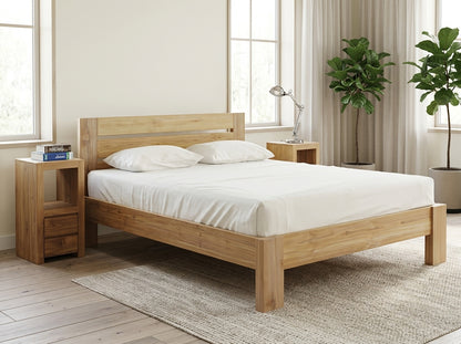 Teak bed Eli – boho furniture handcrafted in Bali by BaliSouk (vue 8)
