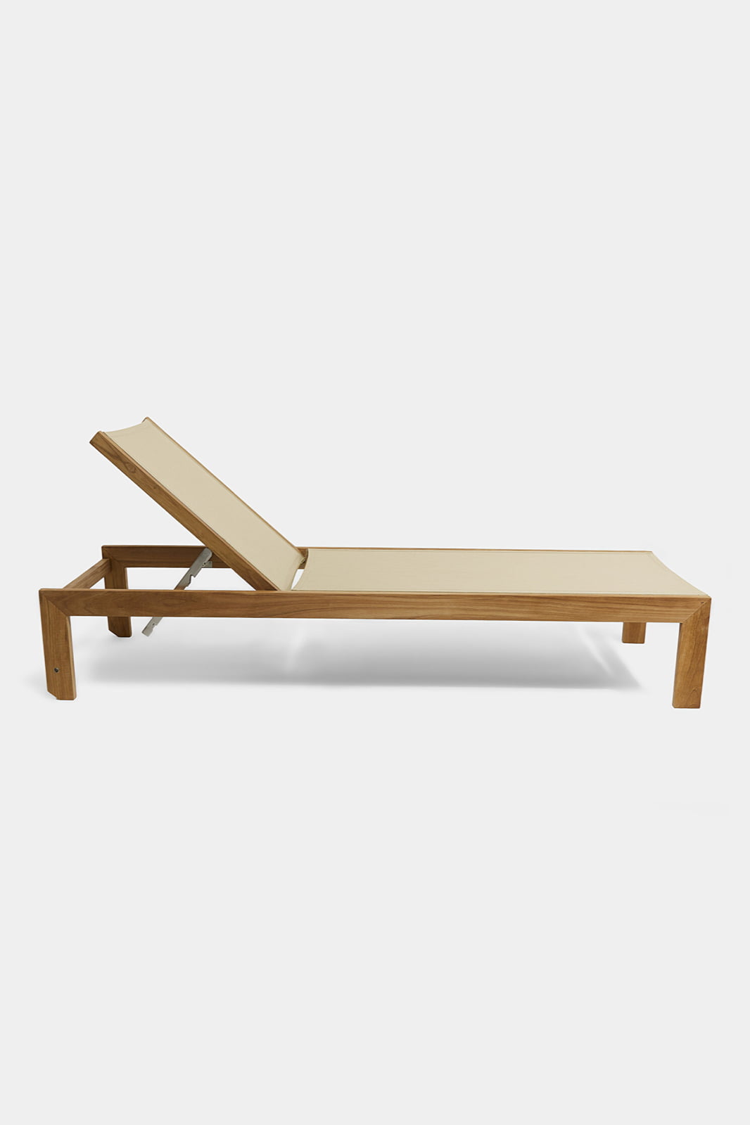 Teak sun lounger Roda Batyline – boho outdoor furniture handcrafted in Bali by BaliSouk (view 9) – set of 2