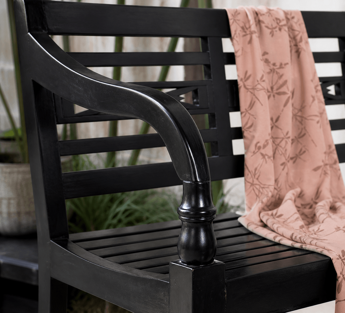 William Bench 2 Seater Without Cushion