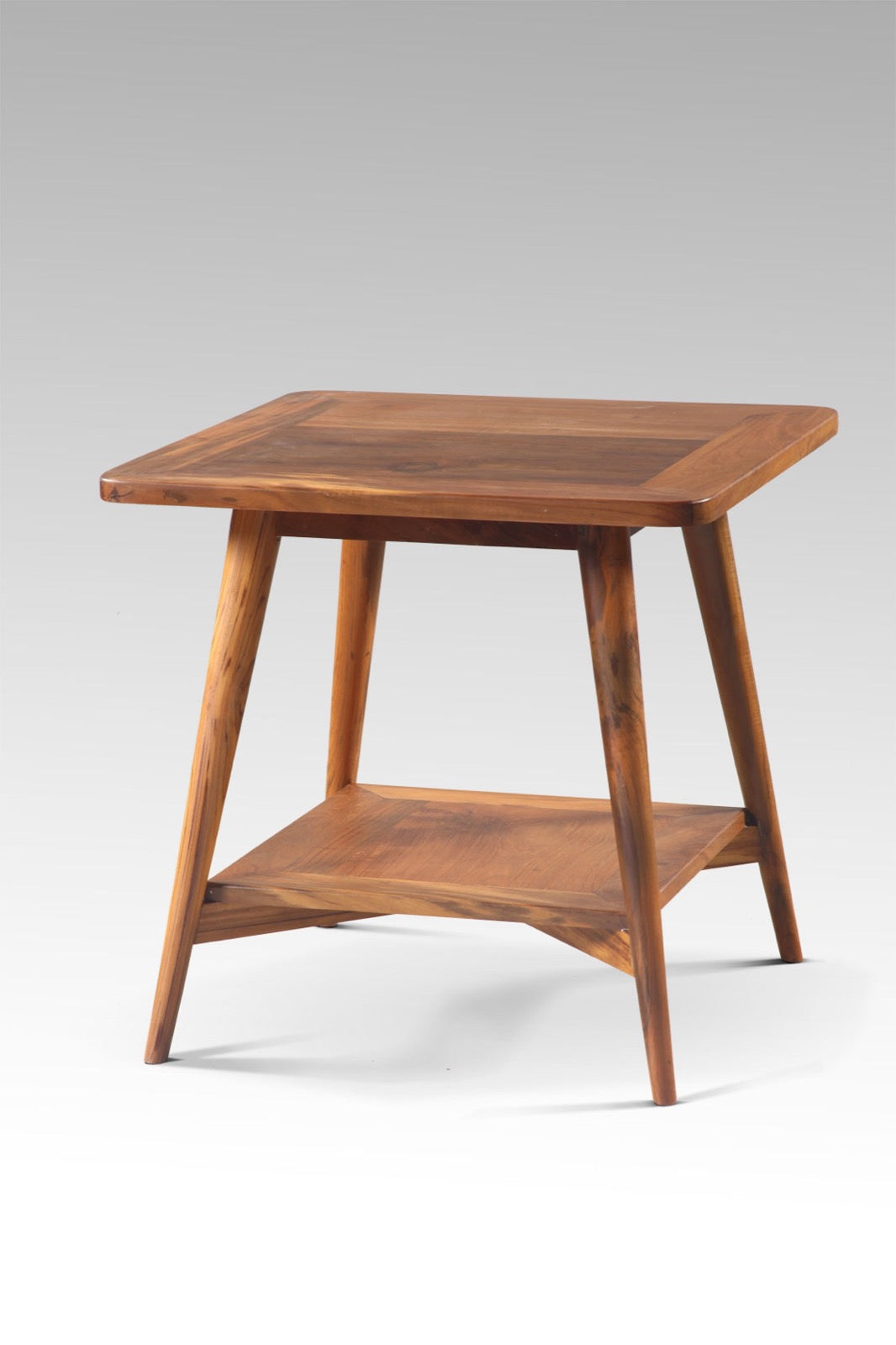 The Lyngby table – natural materials, boho furniture handmade in Bali