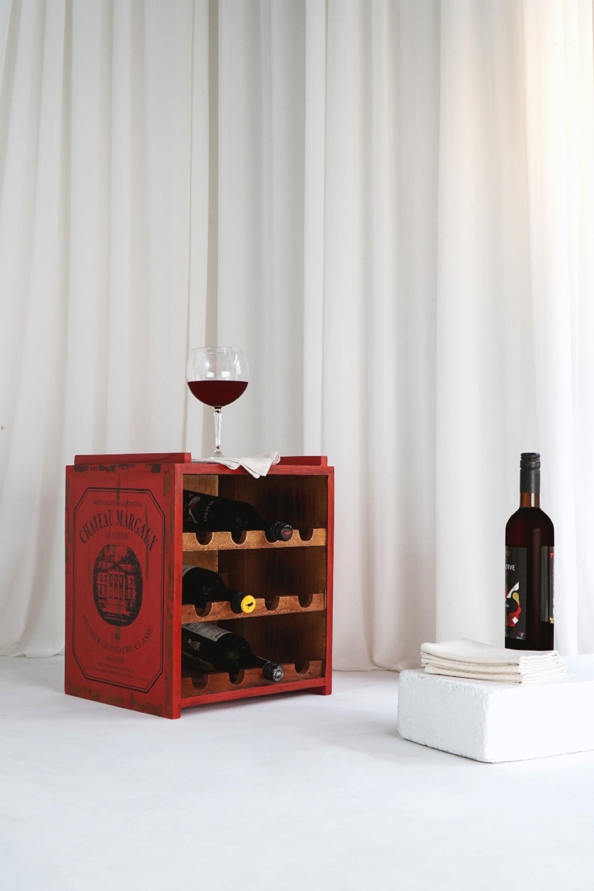 Cube Wine Holder With Letters