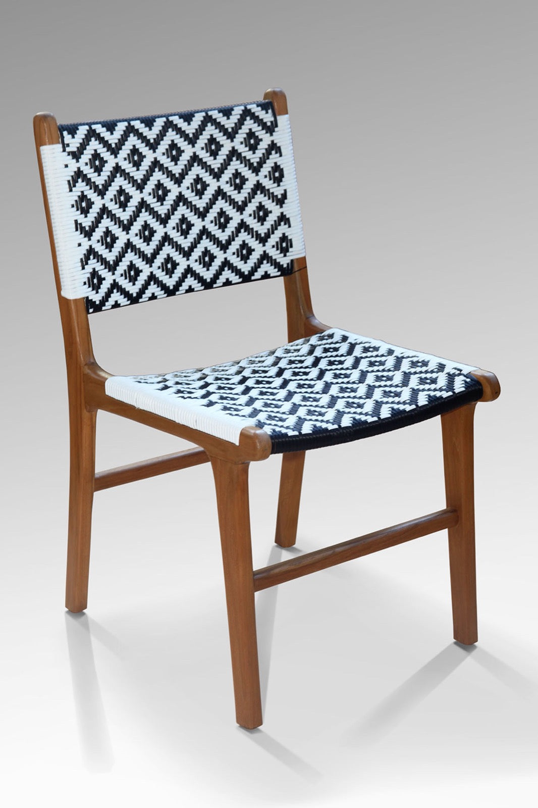 Katjia dining chair by BaliSouk – boho furniture made in Bali