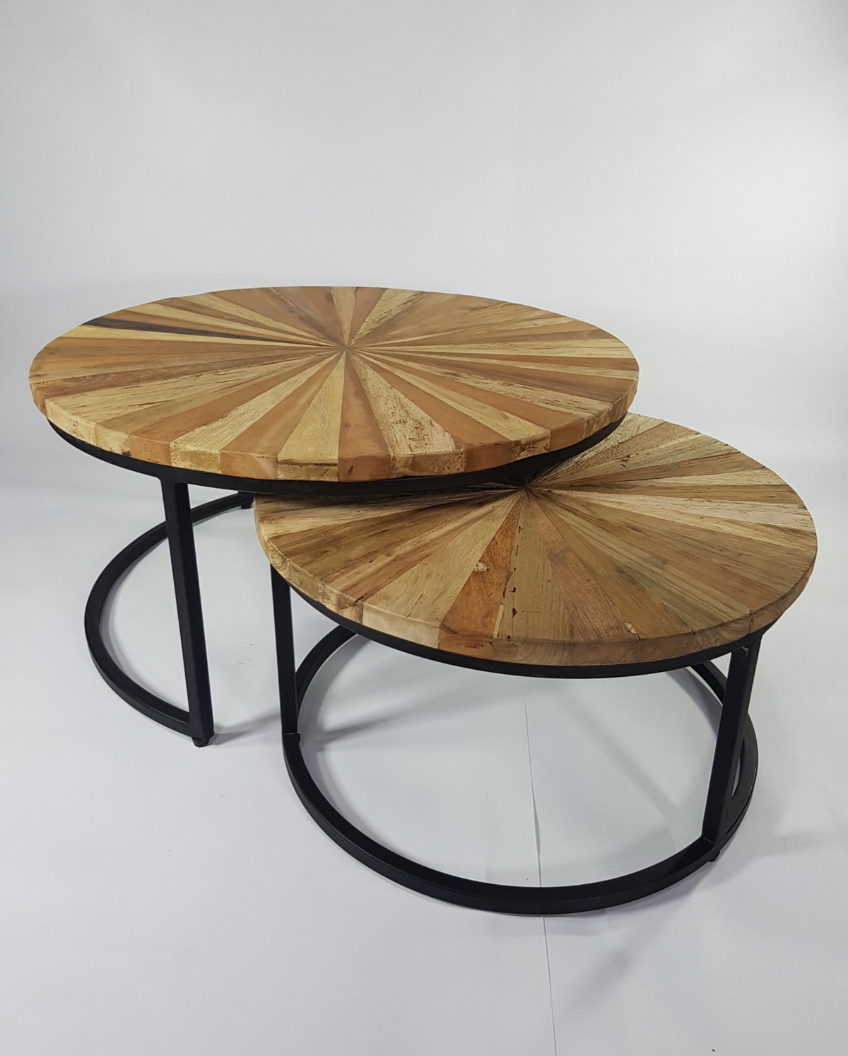 Teak table – Java, natural natural materials in boho style