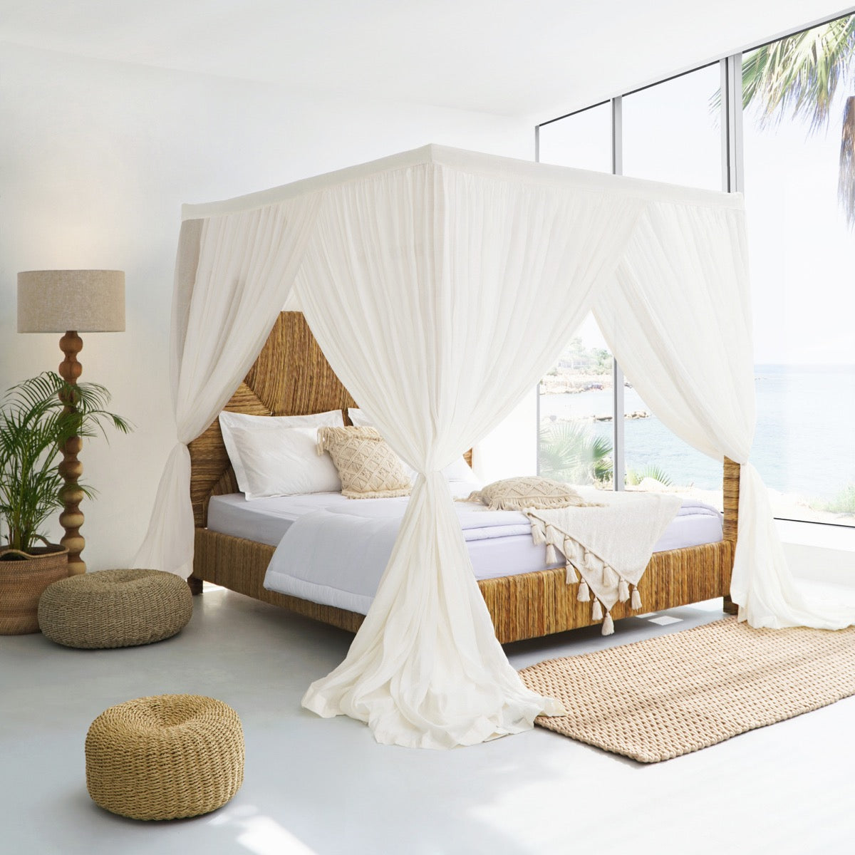 Rush Bed With Headboard And Canopy