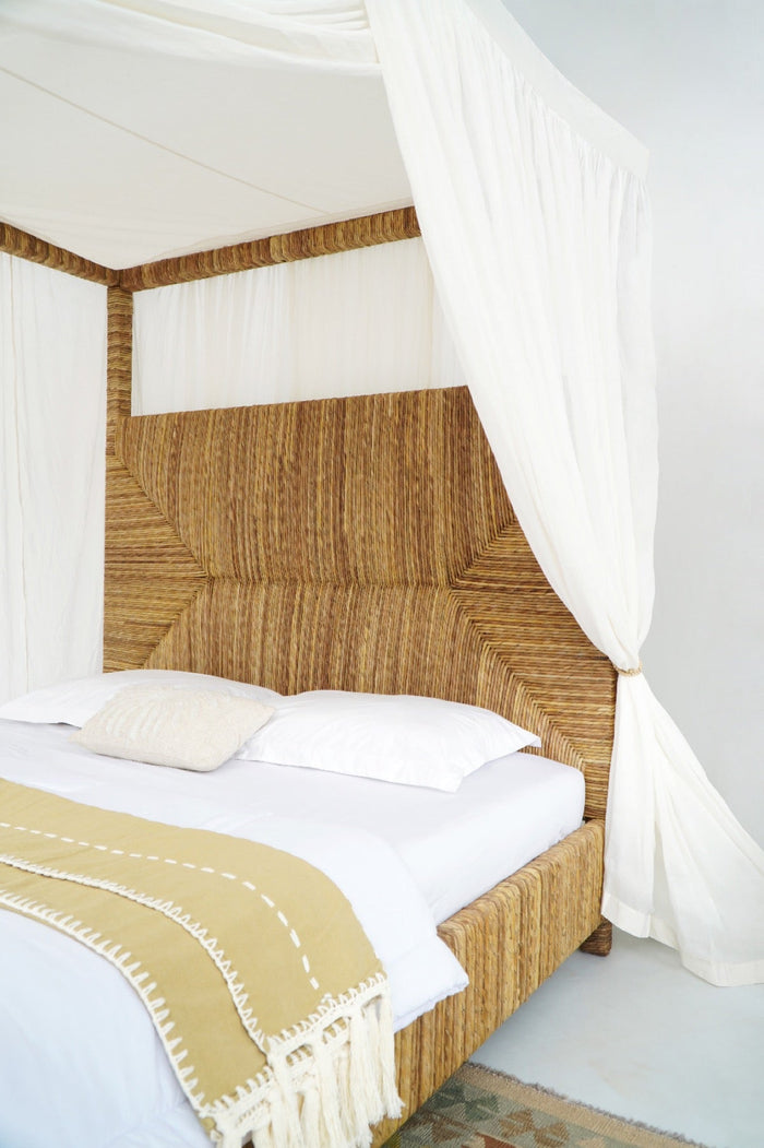 Bali Furniture – Rush Bed With Headboard And Canopy – The Rush Bed With Headboard And Canopy a