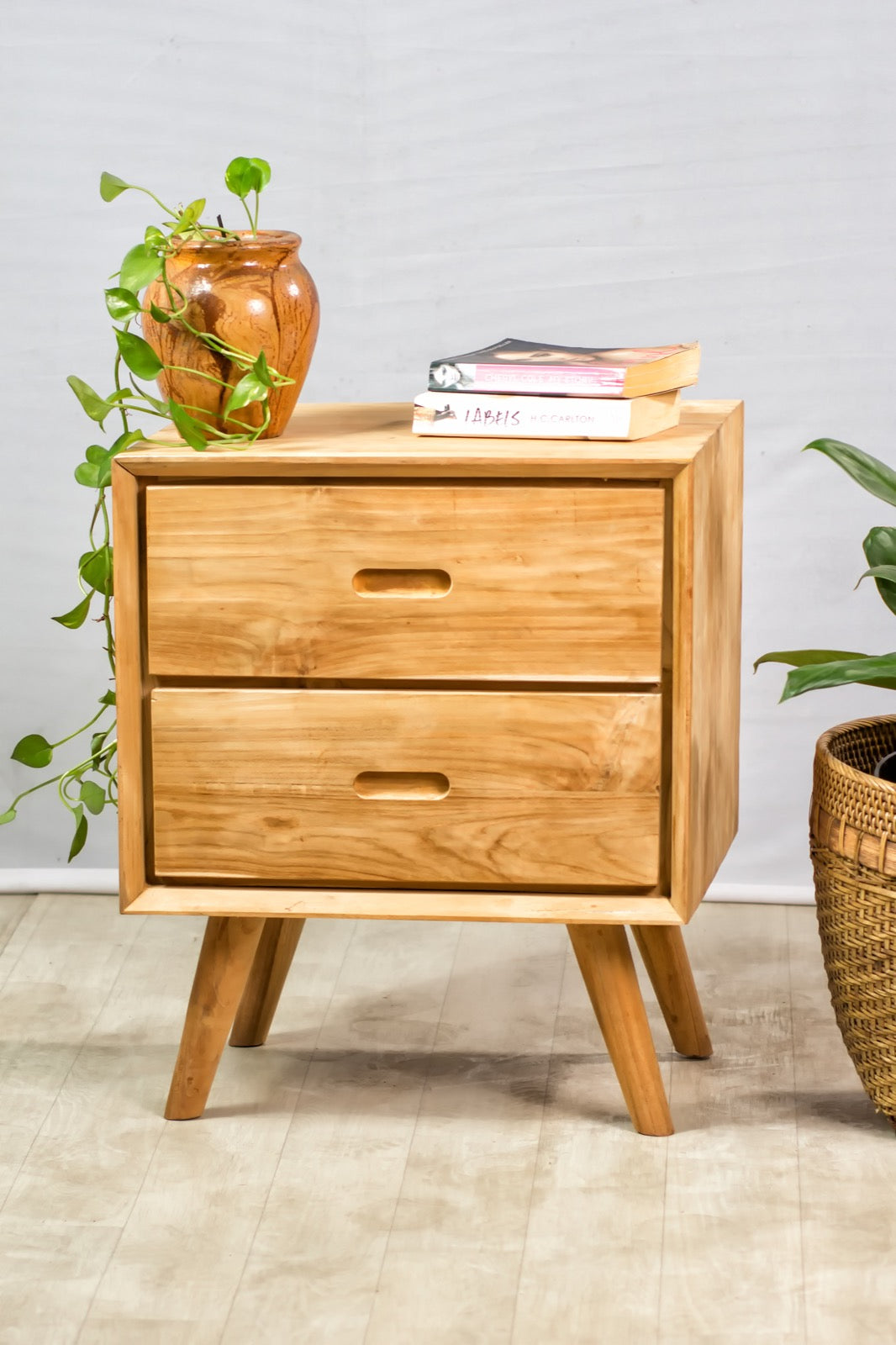 Teak side table Bongo – boho furniture, handwoven and handmade in Bali