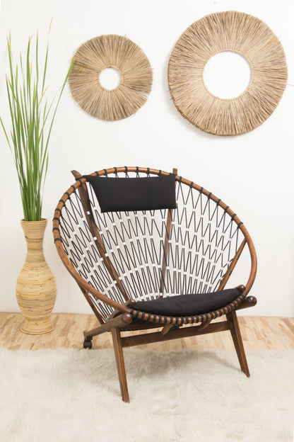 Teak lazy chair Sveidbag – boho furniture, handwoven and handmade in Bali