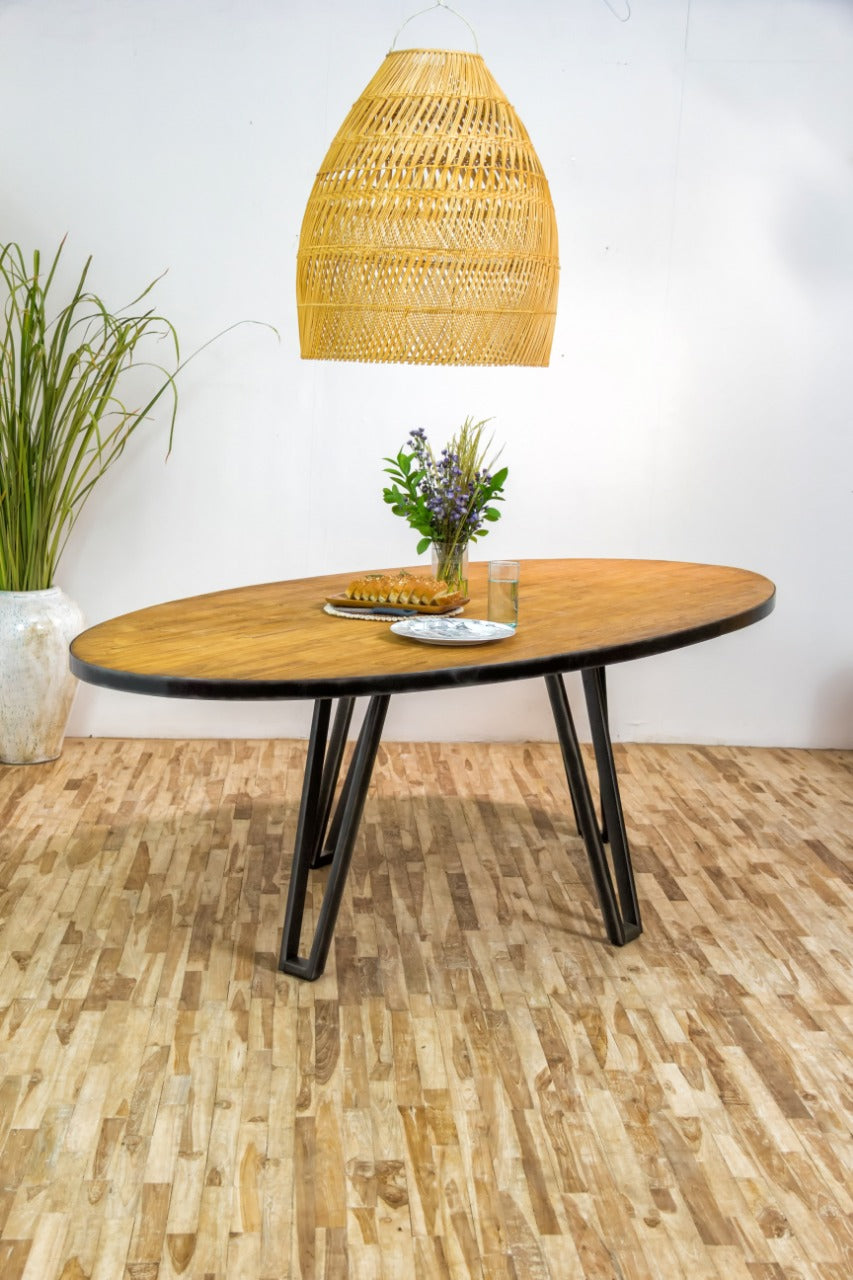 Teak table – Country, natural natural materials in boho style