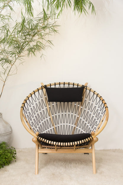 Teak lazy chair Sveidbag – boho furniture, handwoven and handmade in Bali