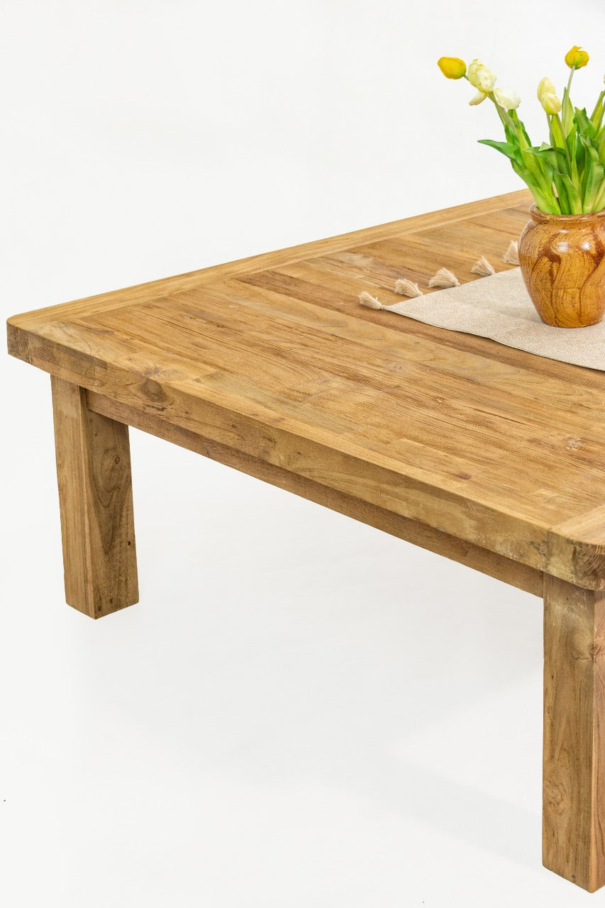Riri coffee table in natural materials – boho furniture by BaliSouk