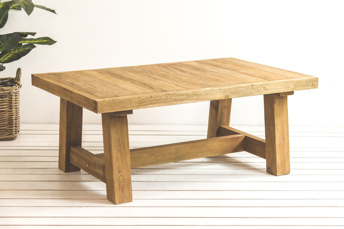 Riri – natural materials coffee table, boho furniture from Bali