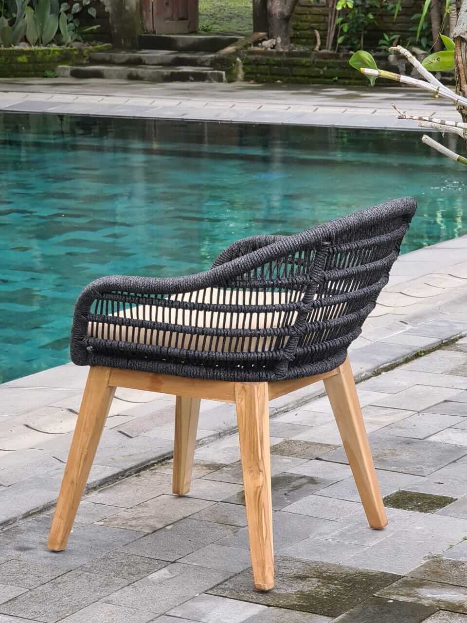 Bali Furniture – Amora Chair With Cushion