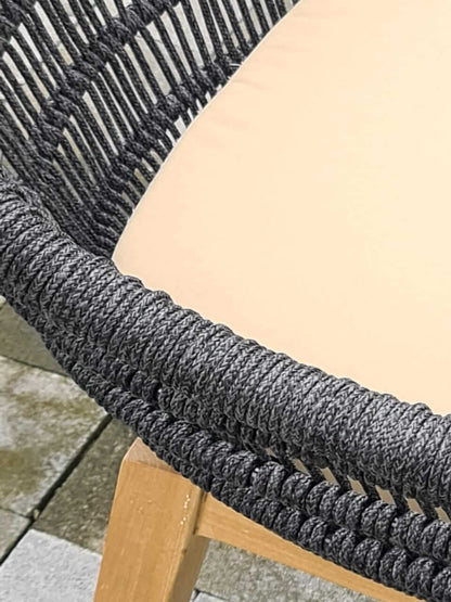 Amora Chair With Cushion