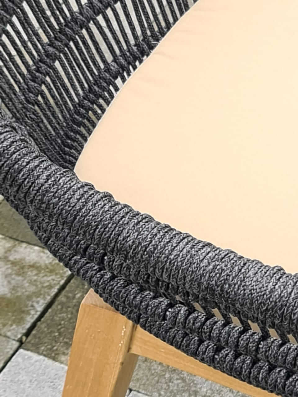 Bali Furniture – Amora Chair With Cushion