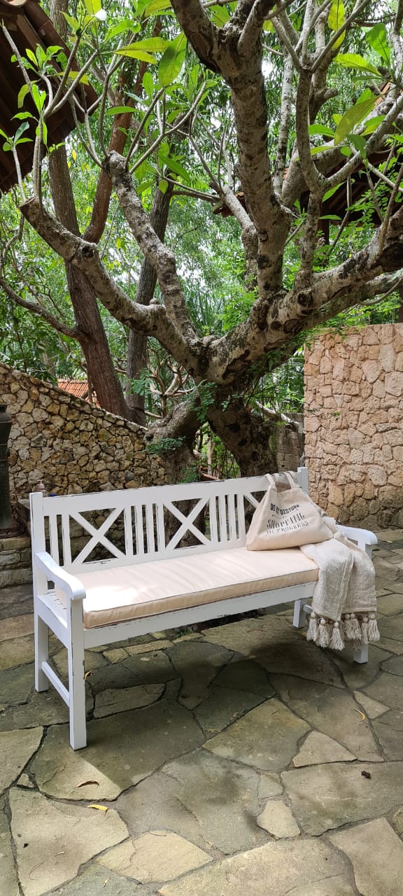 Criscross – natural materials bench, boho furniture from Bali