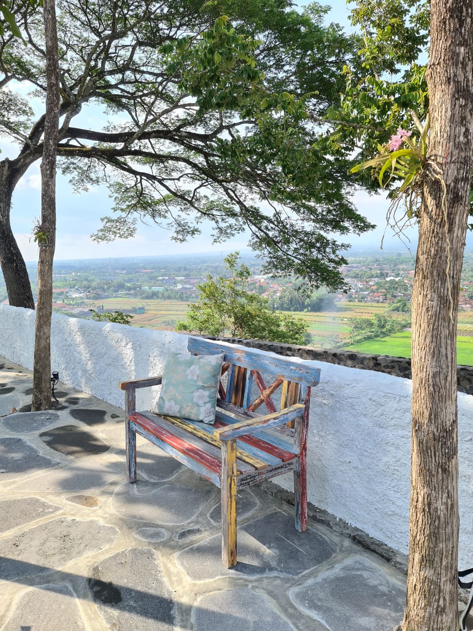 Mahogany bench – Criscross – boho furniture handmade in Bali by BaliSouk