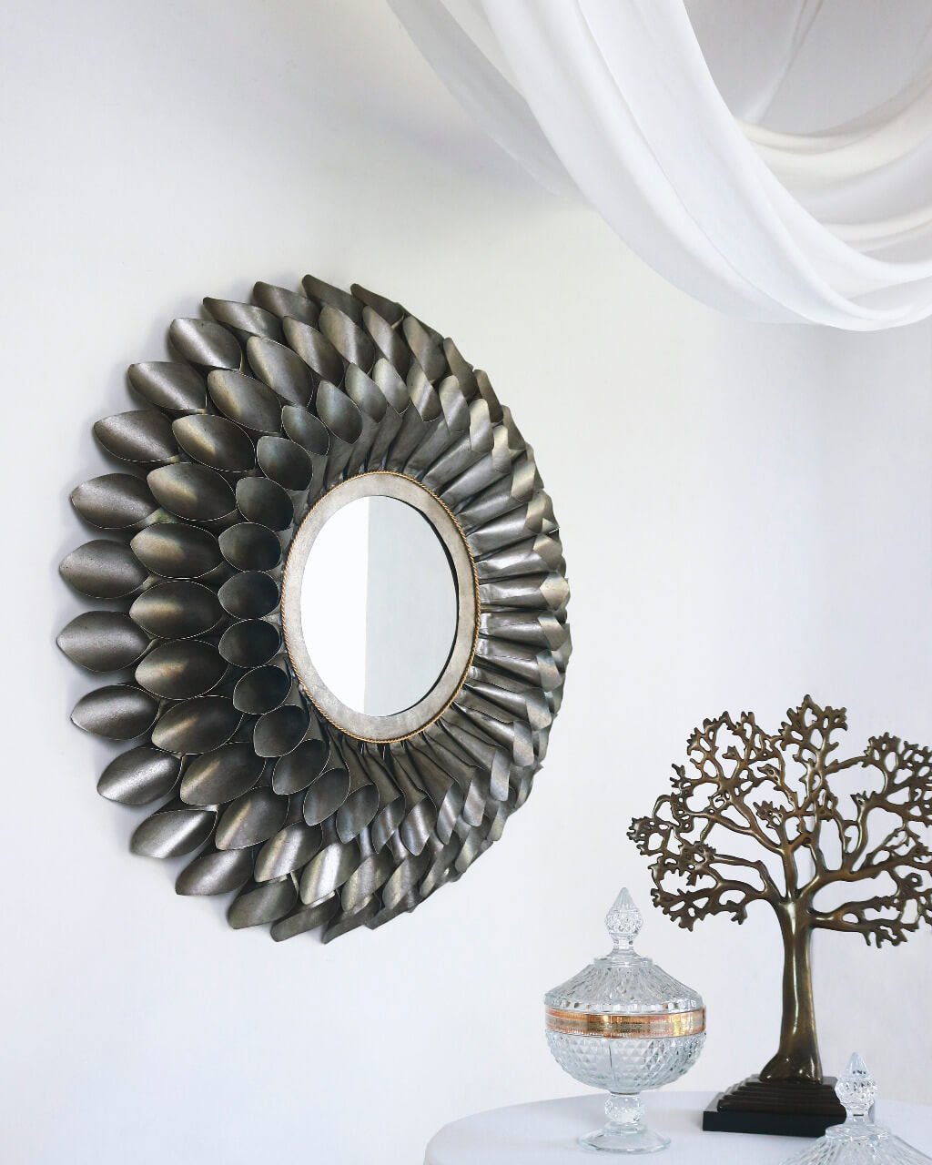 Bali Furniture – Lanca Mirror – The Lanca Mirror Champagne 120 offers a 