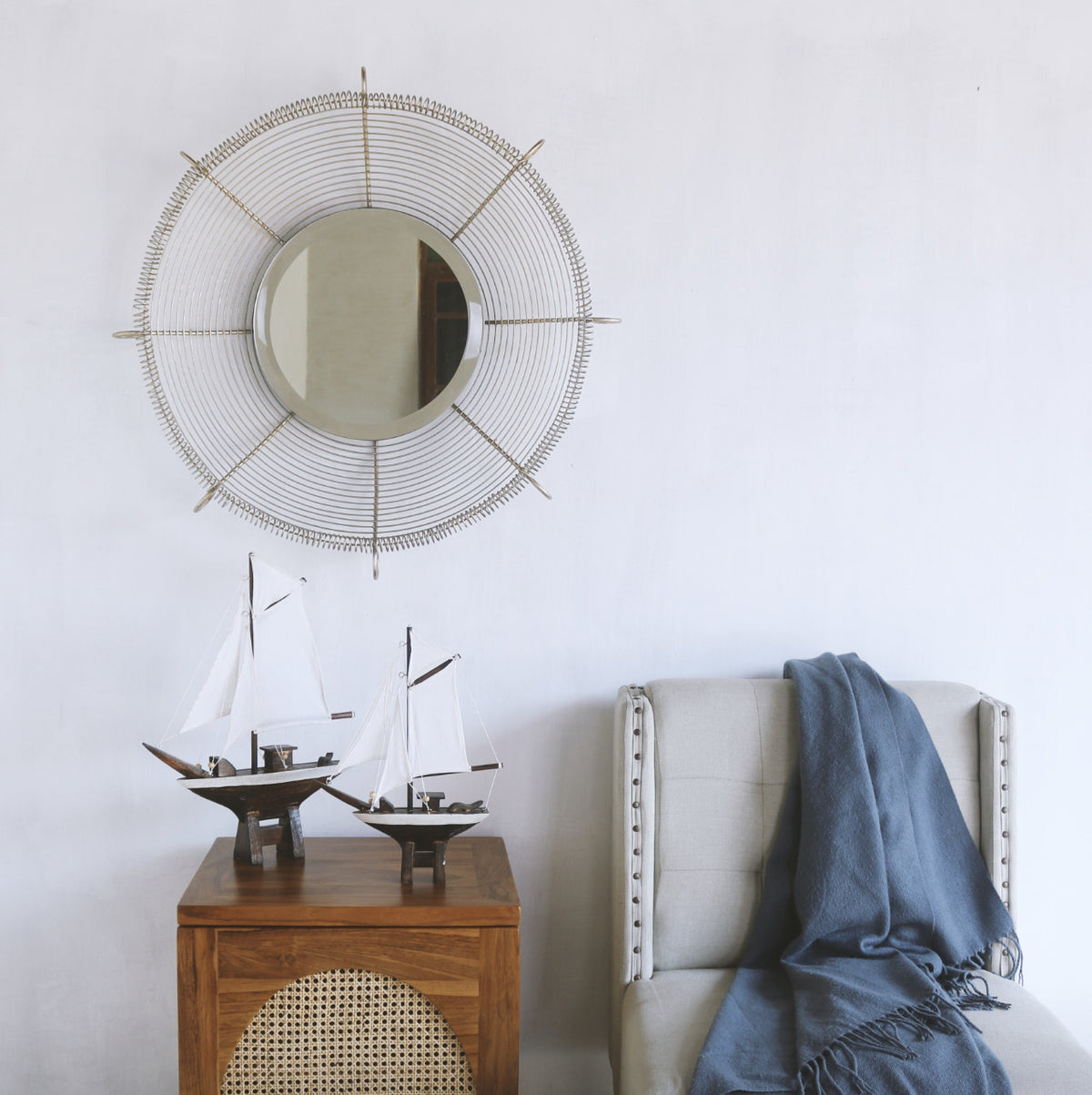 Lanca mirror in natural materials – handmade boho decor from Bali