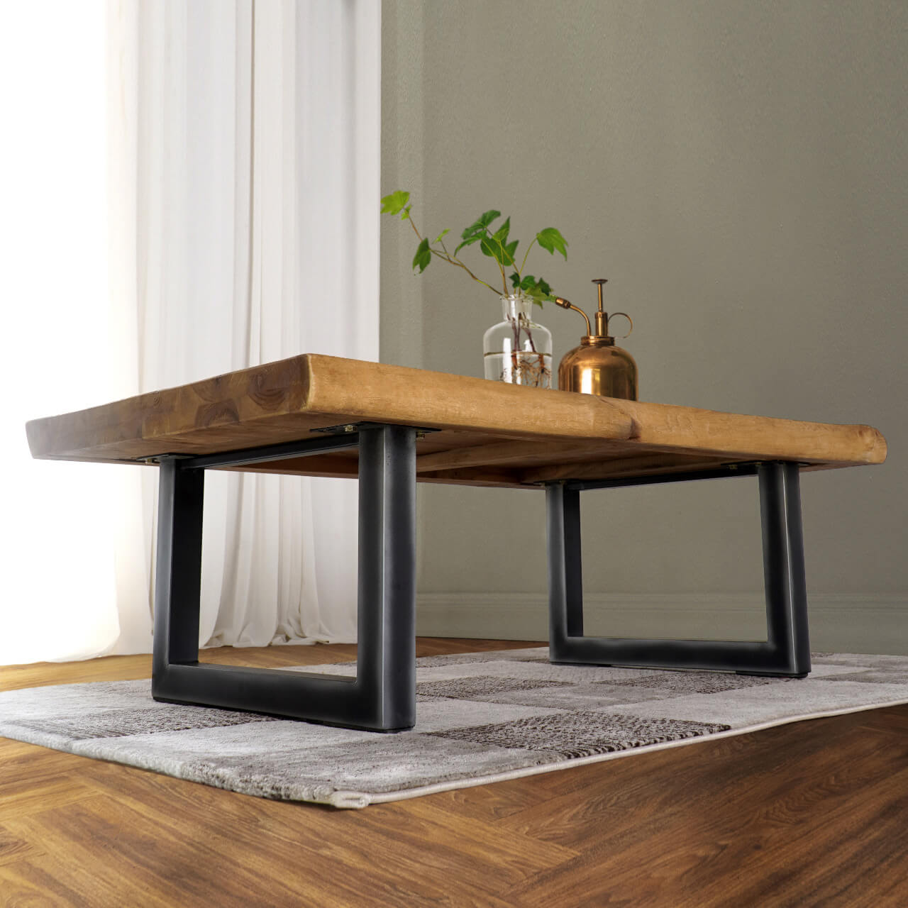 Country Coffee Table With "U" Metal Legs